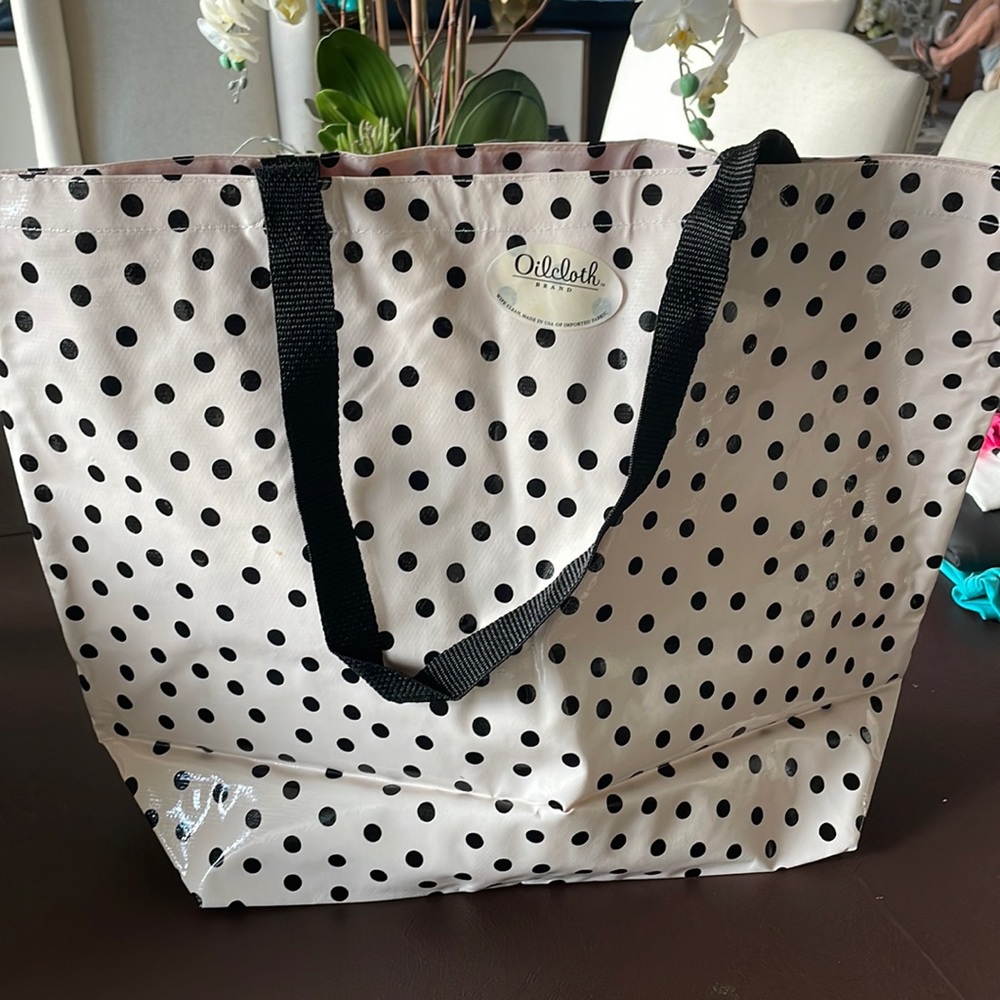 NWT OilCoth Sturdy Tote with 30” reinforced straps
